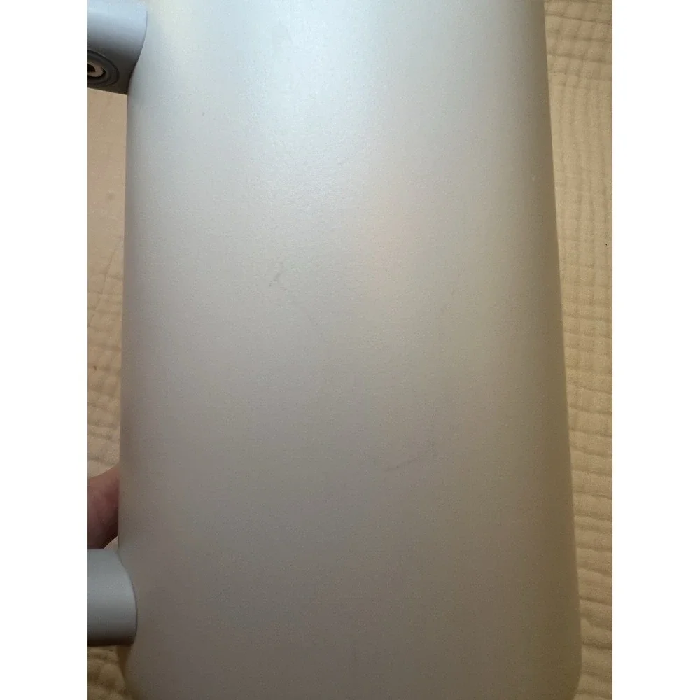 Stanley Quencher H2.0 FlowState 40oz Tumbler Handle No Straw Light Gray Cream - Picture 12 of 13
